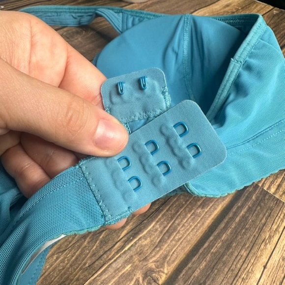 Lululemon All Day Breeze Bra NWT Size 10 (OCEA) - Picture 9 of 14